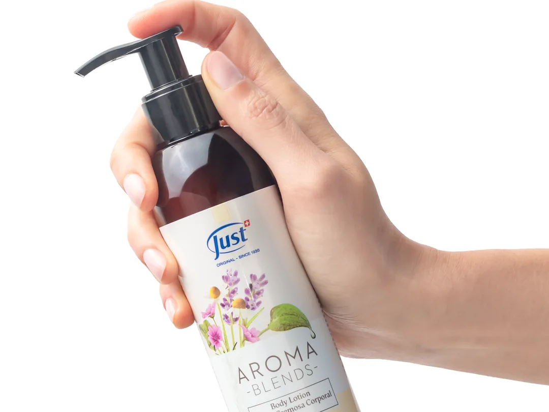 Loción Cremosa Corporal Aromablends de Swiss Just para aromaterapia corporal y bienestar — Rincón de Bienestar